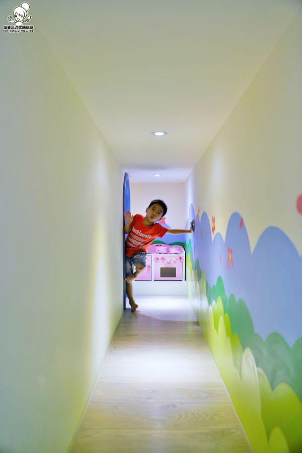 高雄旅遊 高雄住宿 親子民宿 親子住宿 推薦 親子旅遊 溜滑梯 民宿