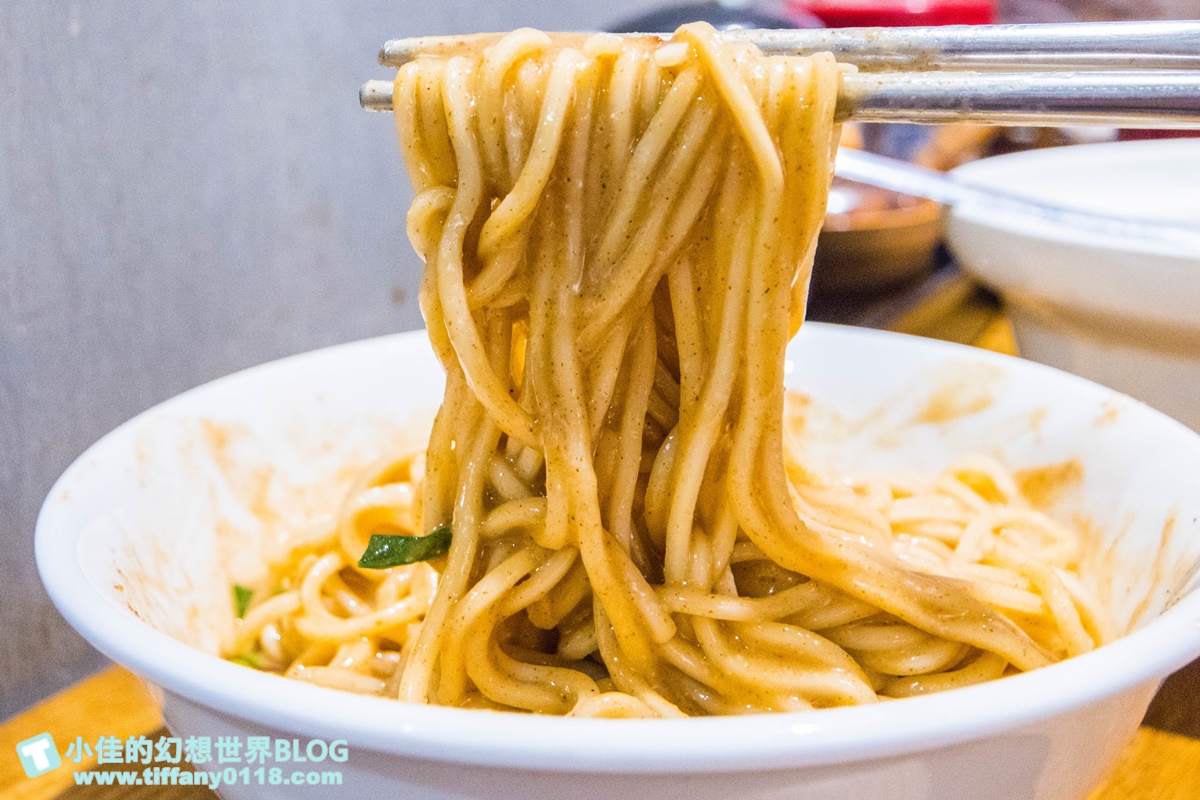 [板橋美食]老曹餛飩/營業將近一甲子/在地人都推薦的板橋老味道/黃石市場美食推薦