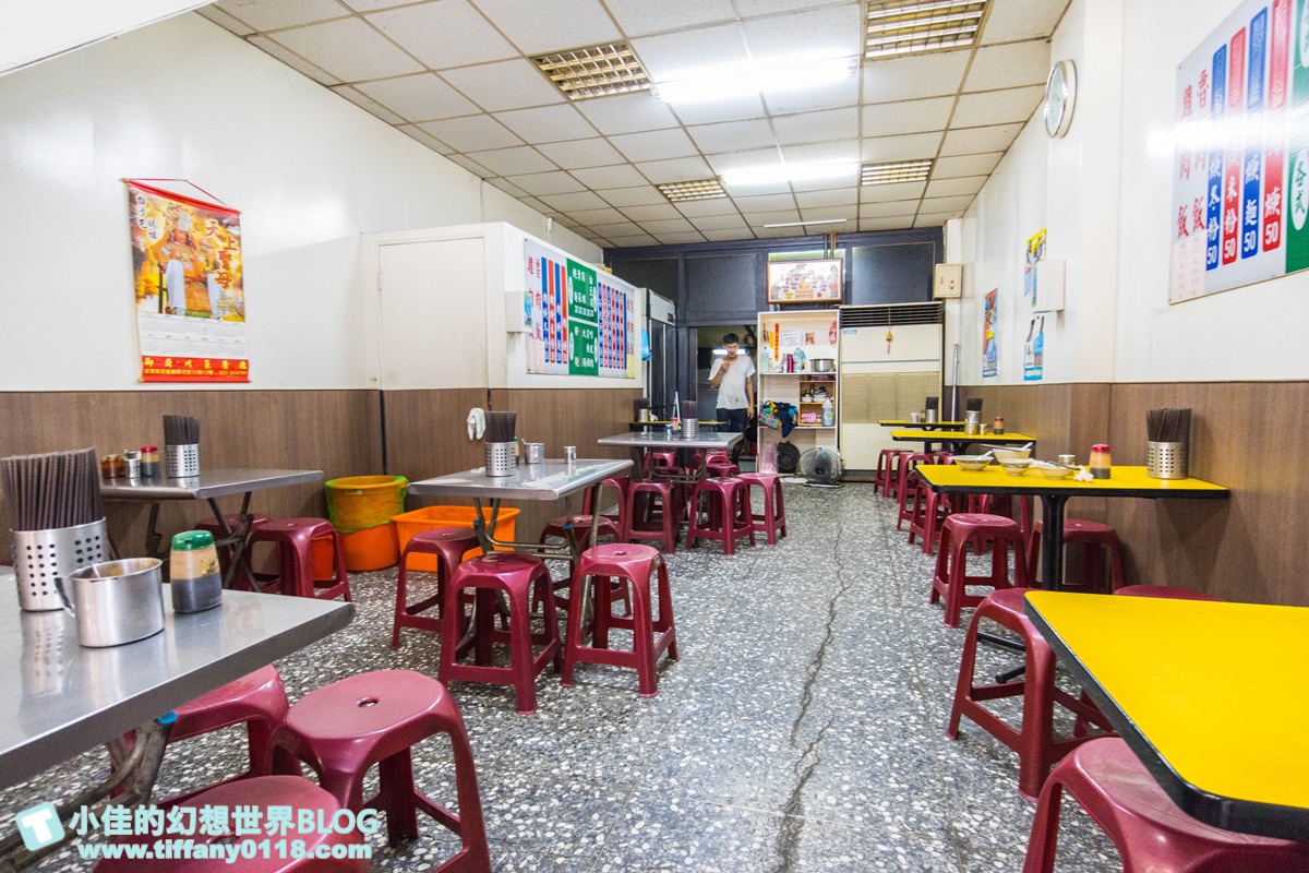 [板橋美食]媽祖廟邊魷魚羹(附菜單)/滷肉飯30元肥肉鋪滿滿/板橋慈惠宮美食推薦