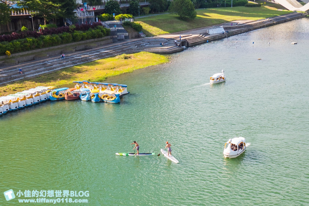 2020碧潭地景藝術「幾米 向月亮許願」/15公尺高月亮蛋糕+超萌兔子及小熊/月兔藝術大街超好拍