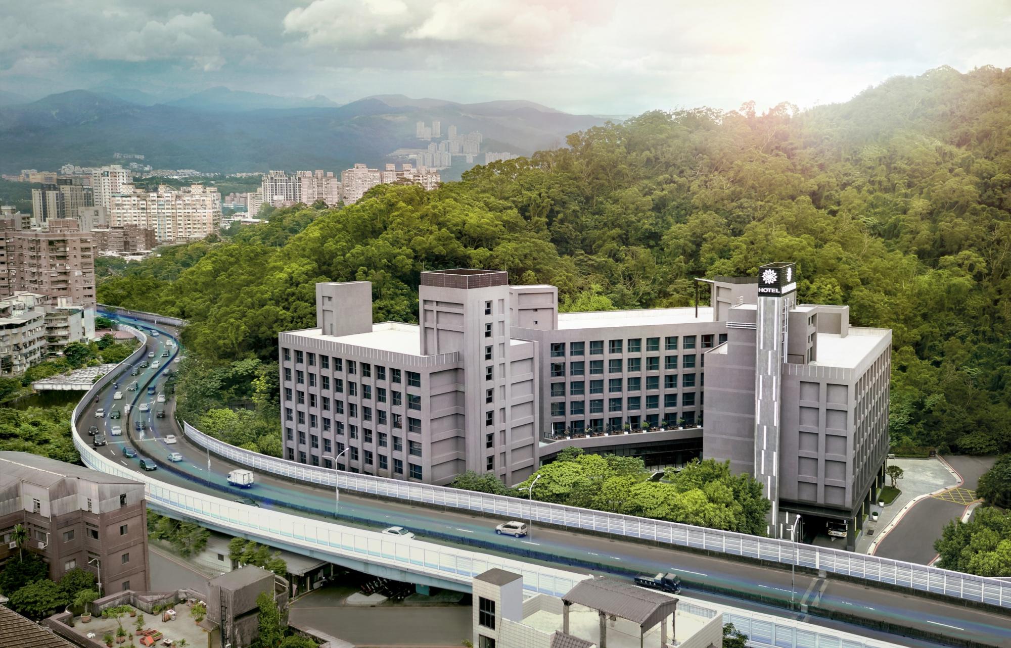 2020碧潭地景藝術「幾米 向月亮許願」/15公尺高月亮蛋糕+超萌兔子及小熊/月兔藝術大街超好拍