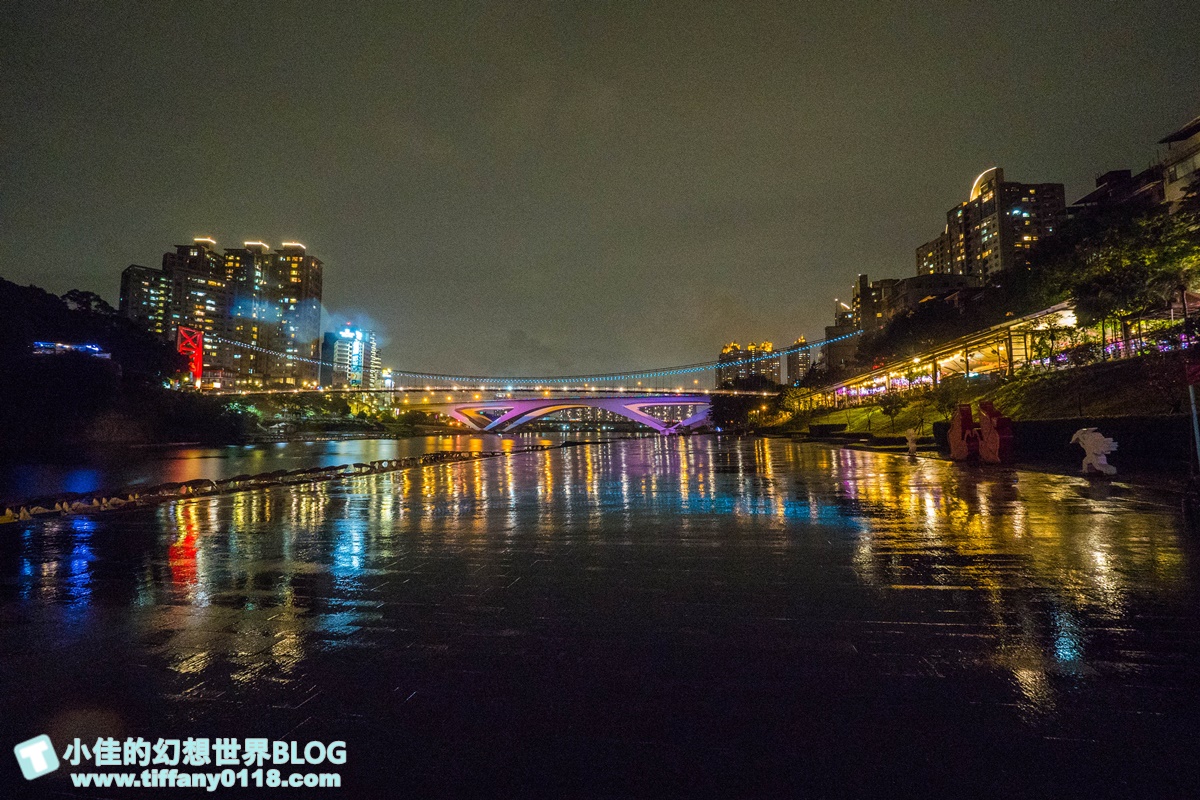 2020碧潭地景藝術「幾米 向月亮許願」/15公尺高月亮蛋糕+超萌兔子及小熊/月兔藝術大街超好拍