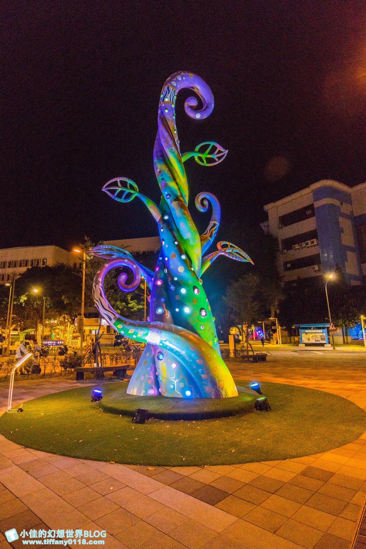 2020新北耶誕城x迪士尼/四大燈區+八大燈廊+迪士尼裝置藝術總整理/教你怎麼玩怎麼去