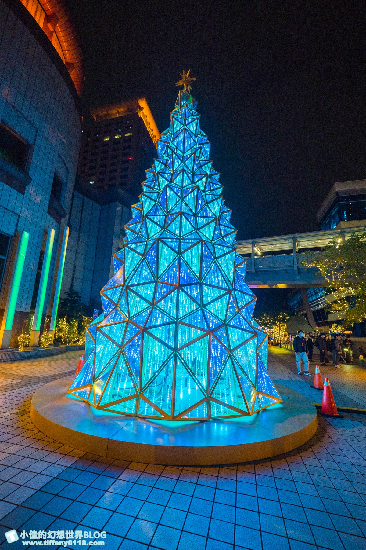 2020新北耶誕城x迪士尼/四大燈區+八大燈廊+迪士尼裝置藝術總整理/教你怎麼玩怎麼去