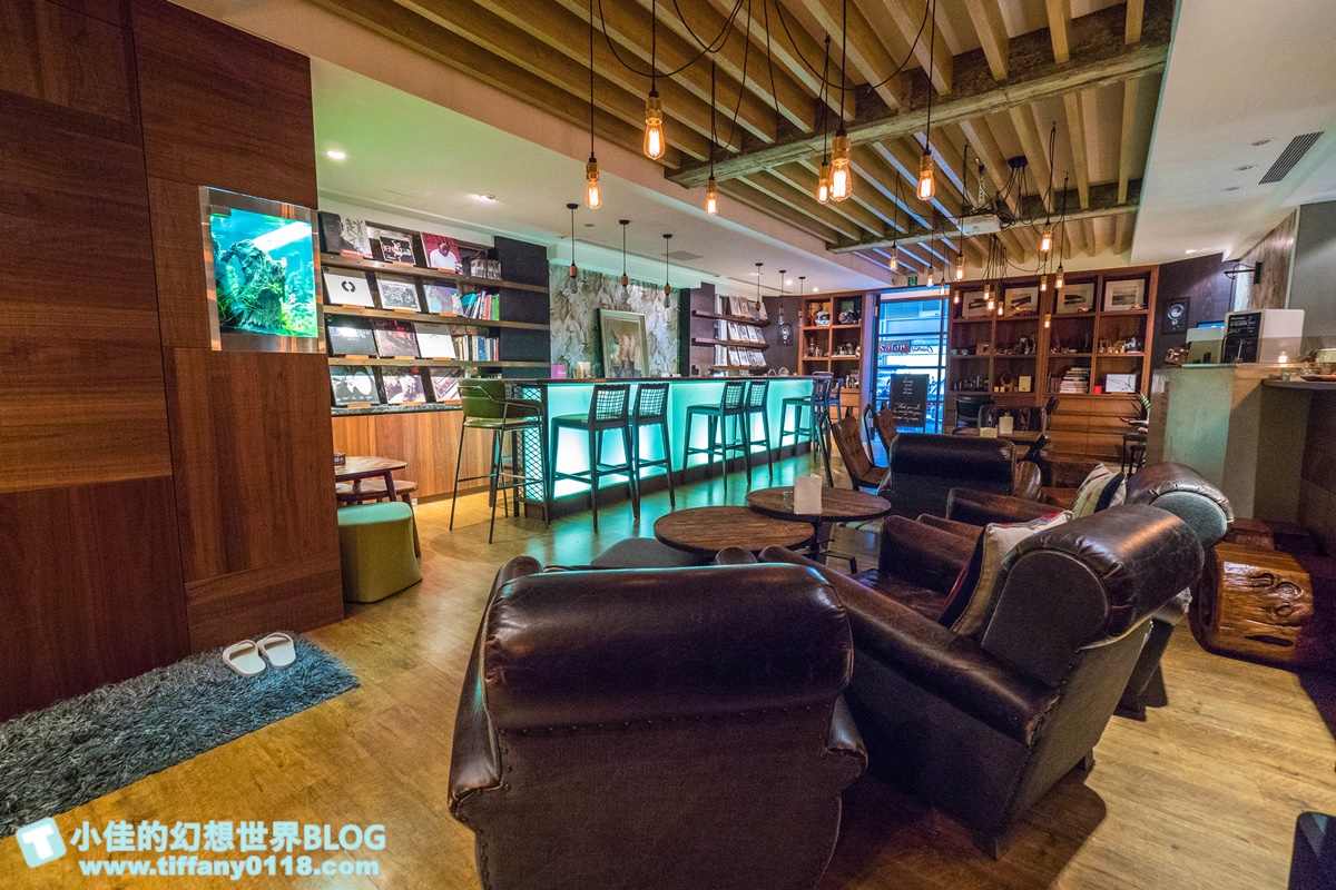 [東區五夜城]五弄文創一條街/音樂酒吧+台式乾拌麵+巴西莓果/以家為出發點的東區五弄