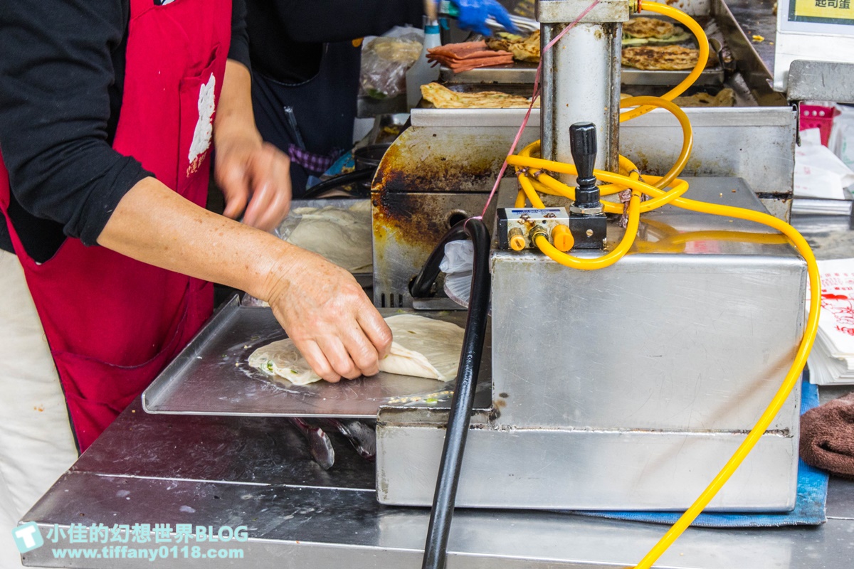 [東門站美食]永康街天津蔥抓餅/永康街必吃銅板美食/平價好吃觀光客最愛/捷運東門站美食推薦