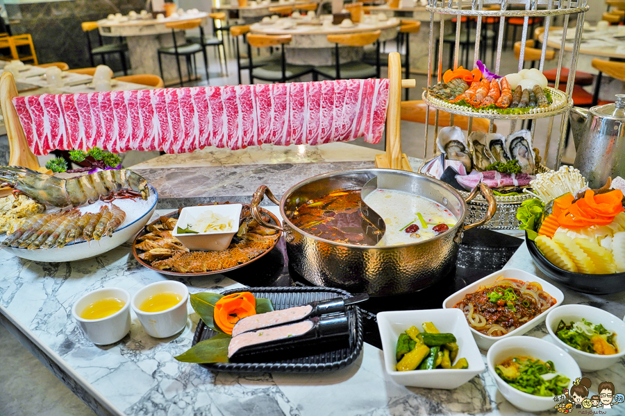 麻辣火鍋 灑椒 高雄必吃 北高雄 巨蛋 鍋物 聚餐 高雄美食 聚餐 慶生 肉瀑布