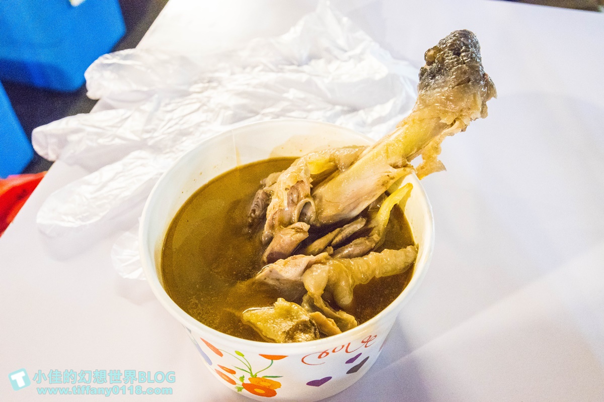 [湳雅夜市美食]板橋王好吃麻油雞/雞肉多又嫩續湯免費/南雅夜市必吃首選