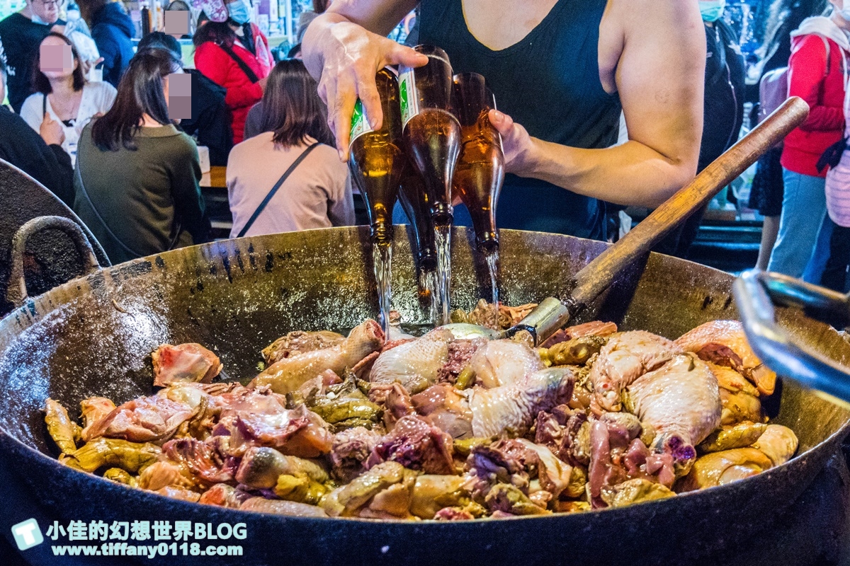 [湳雅夜市美食]板橋王好吃麻油雞/雞肉多又嫩續湯免費/南雅夜市必吃首選