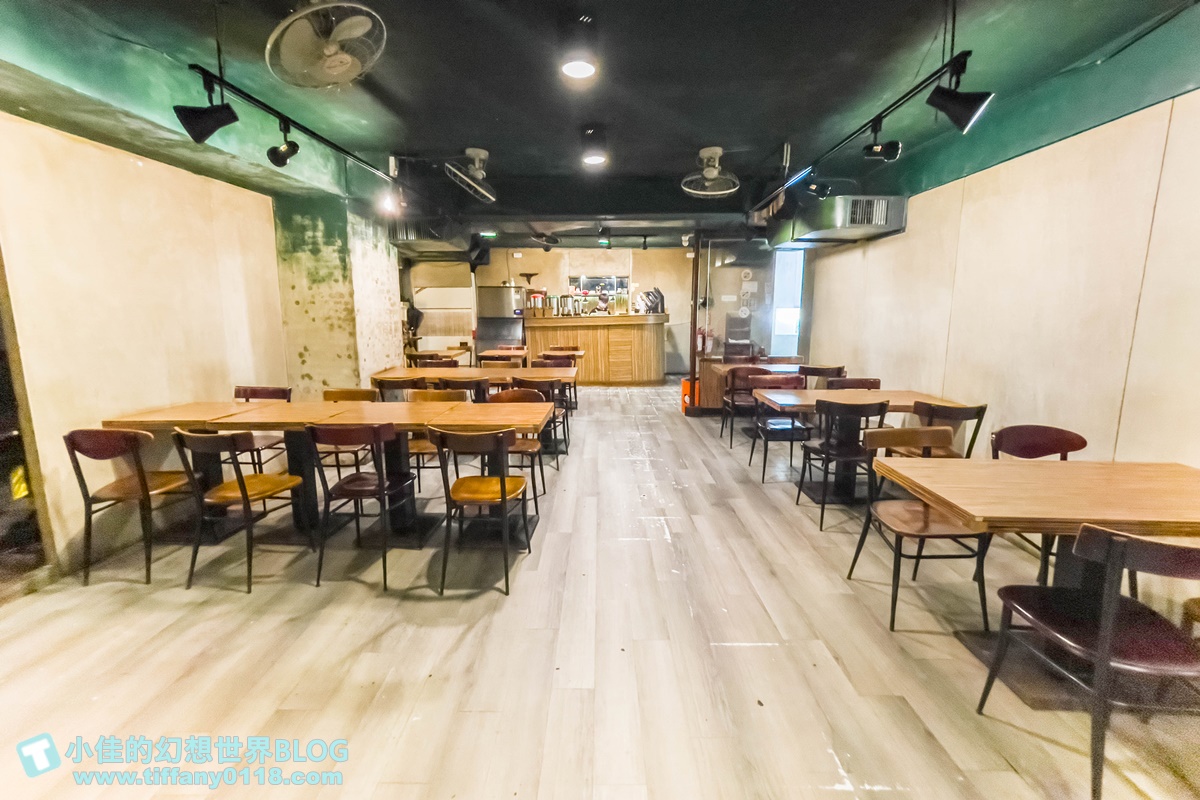 [西門町美食]一級排骨飯(附菜單)/平日午餐送70元飲料/排骨超厚又多汁/台北排骨飯推薦