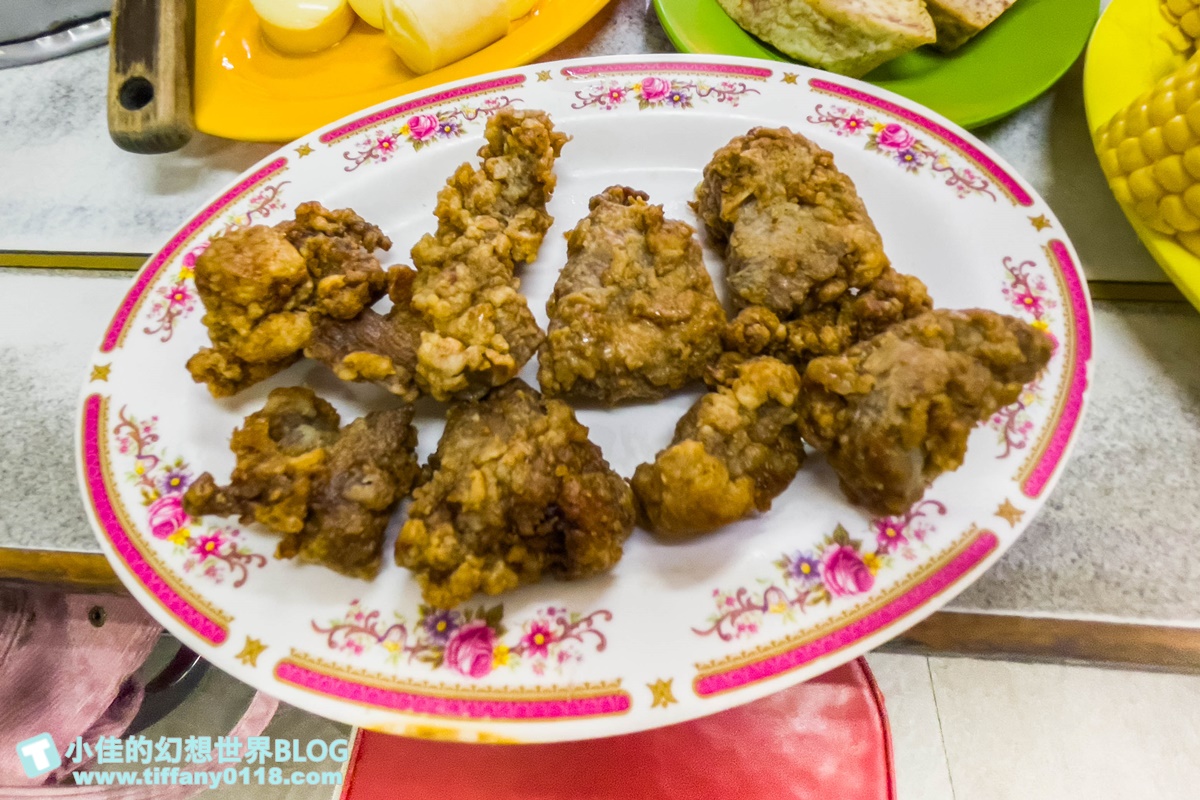 [台北火鍋]小紅莓自助石頭火鍋城/40年老店的台北石頭火鍋推薦/小紅莓火鍋僅此一家沒有分店