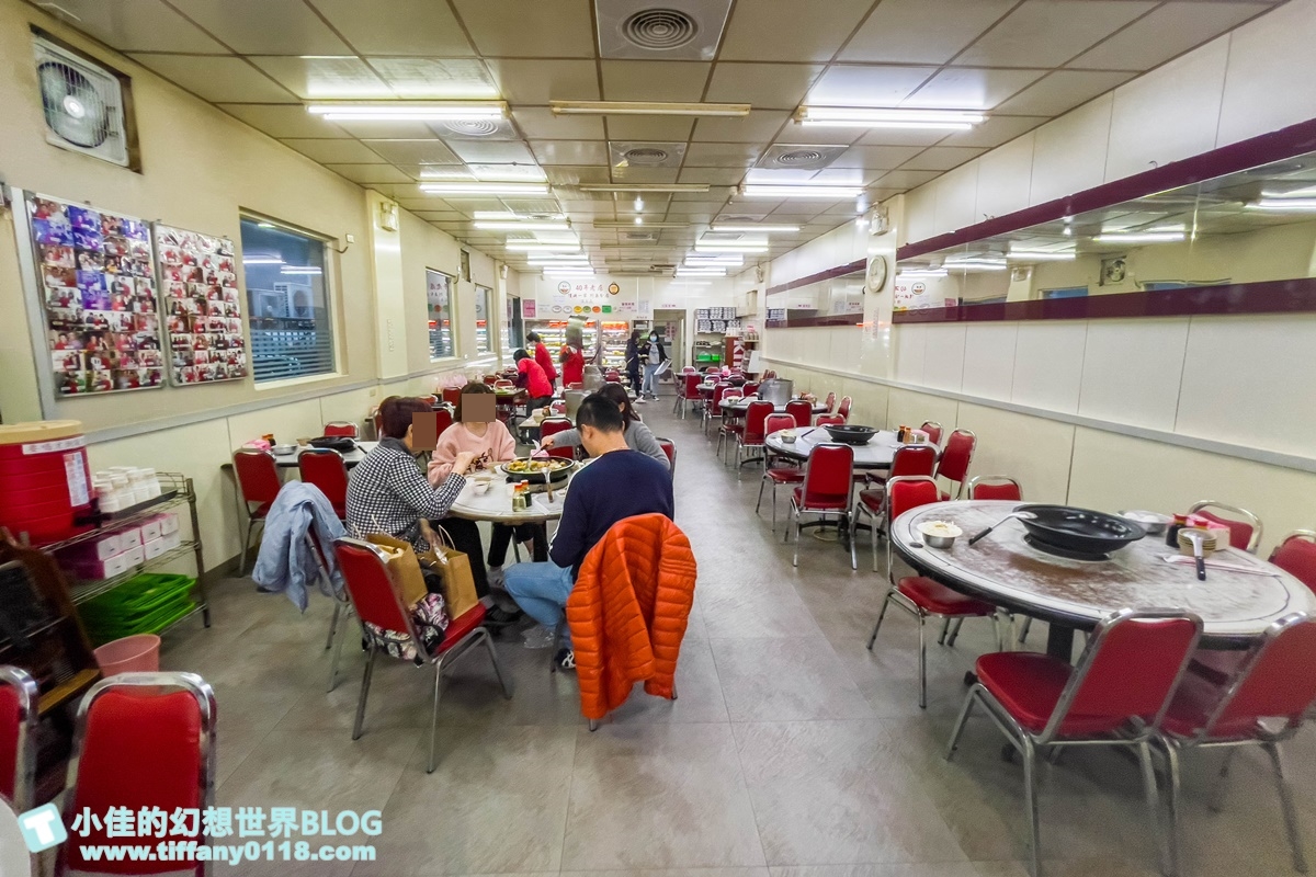 [台北火鍋]小紅莓自助石頭火鍋城/40年老店的台北石頭火鍋推薦/小紅莓火鍋僅此一家沒有分店