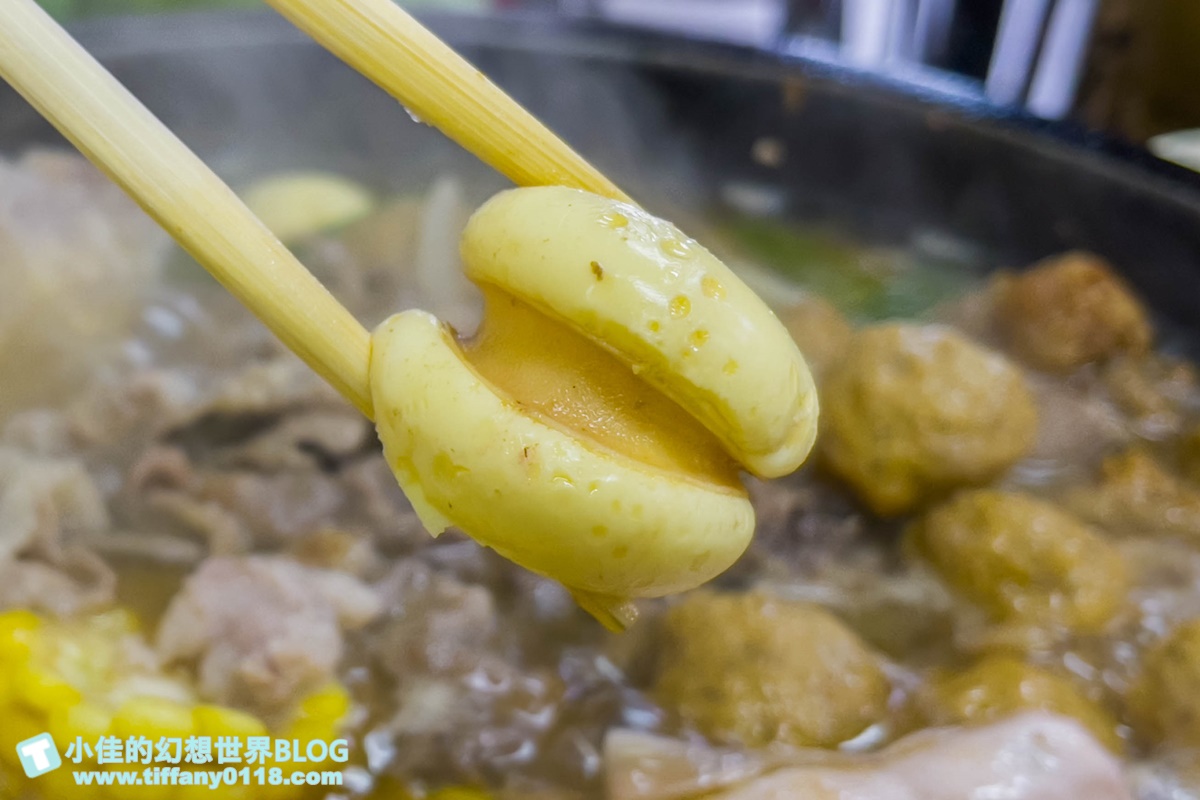 [台北火鍋]小紅莓自助石頭火鍋城/40年老店的台北石頭火鍋推薦/小紅莓火鍋僅此一家沒有分店