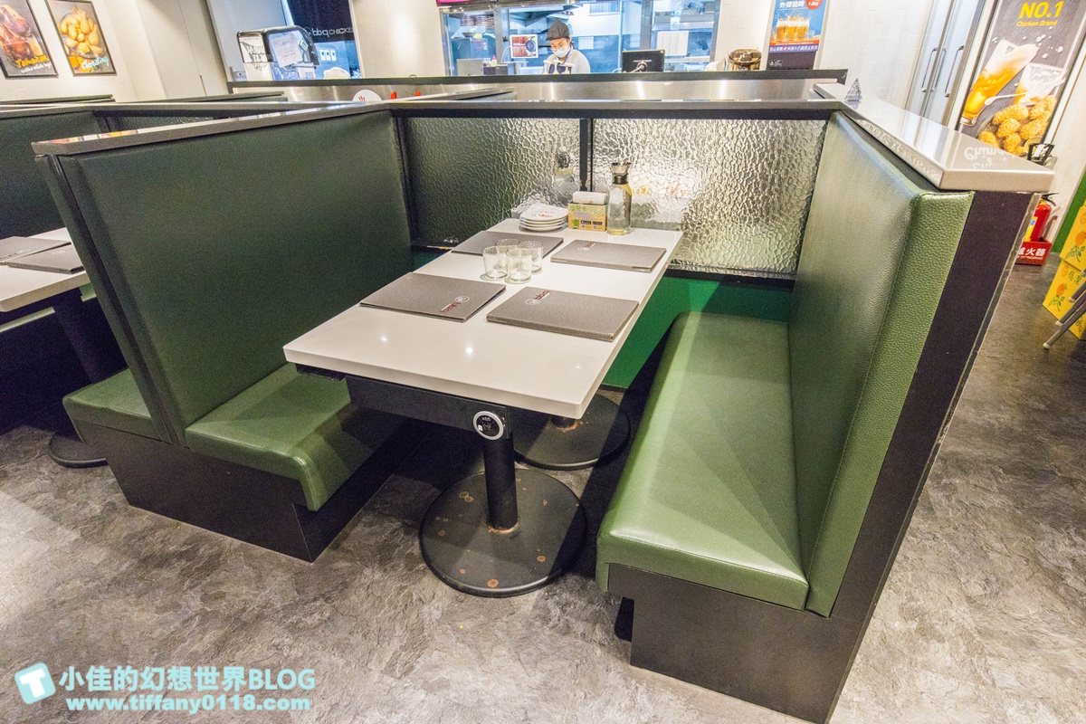 [南京復興美食]bb.q CHICKEN 旗艦店(附完整菜單)/韓劇鬼怪炸雞/世界最大的韓式炸雞店