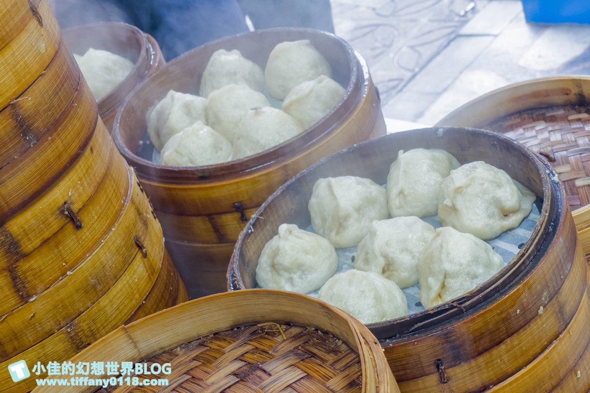 [桃園美食]九福包子/一顆8元的超人氣排隊包子店/蔥花辣椒隨便你加/桃園早餐推薦