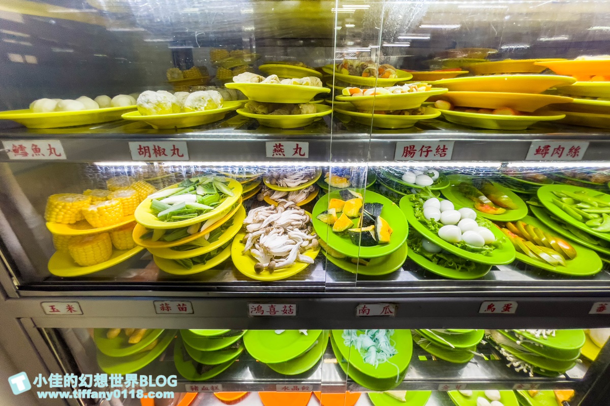 [台北火鍋]小紅莓自助石頭火鍋城/40年老店的台北石頭火鍋推薦/小紅莓火鍋僅此一家沒有分店