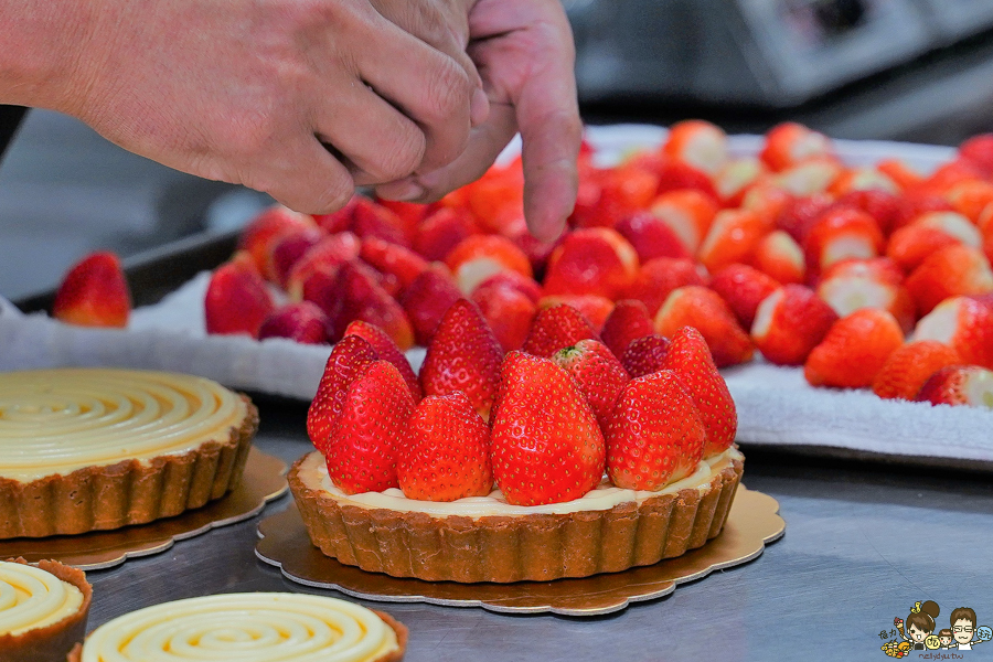 草莓蛋糕 草莓塔 乳酪塔 草莓控 高雄美食 高雄伴手禮 高雄必吃 魯道芙 前鎮美食