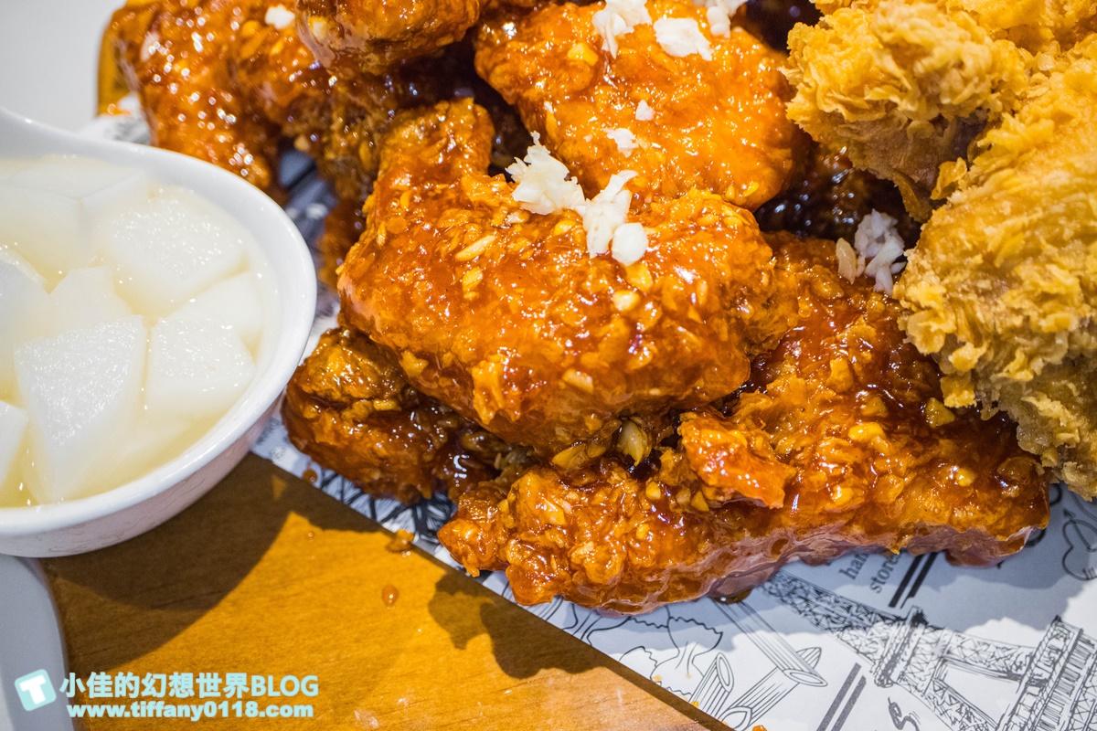 [南京復興美食]bb.q CHICKEN 旗艦店(附完整菜單)/韓劇鬼怪炸雞/世界最大的韓式炸雞店