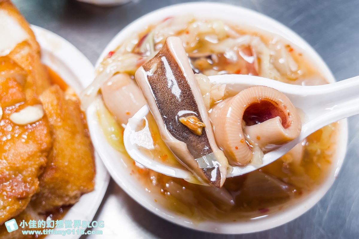 [板橋美食]高記生炒魷魚+蘿蔔糕、芋粿Q、糯米腸/黃石市場排隊美食推薦