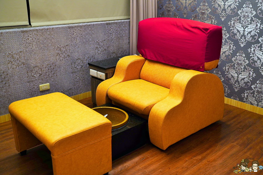 高雄按摩推薦 泡腳 足部按摩 推拿 復健 休閒會館 養生會館