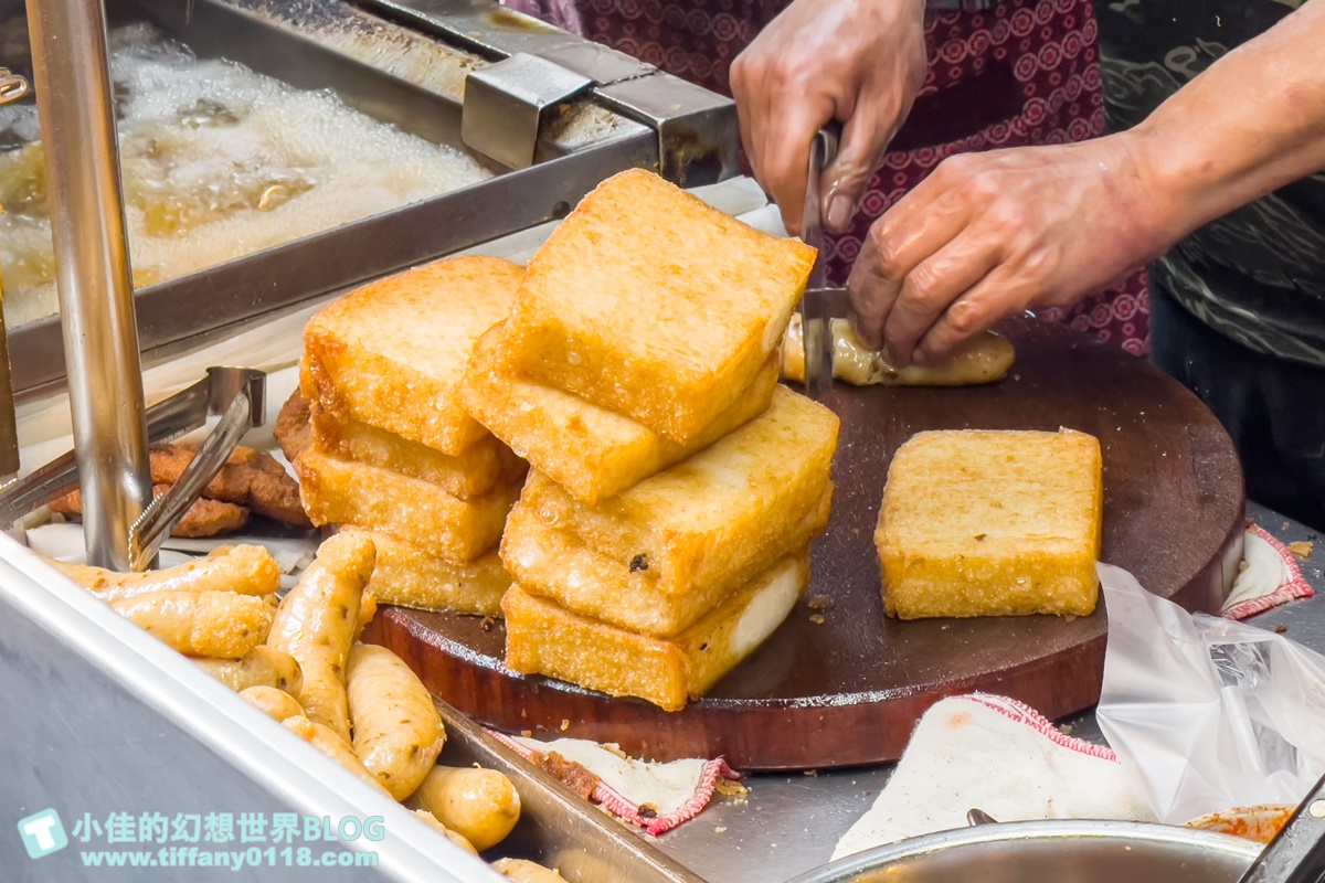 [板橋美食]高記生炒魷魚+蘿蔔糕、芋粿Q、糯米腸/黃石市場排隊美食推薦