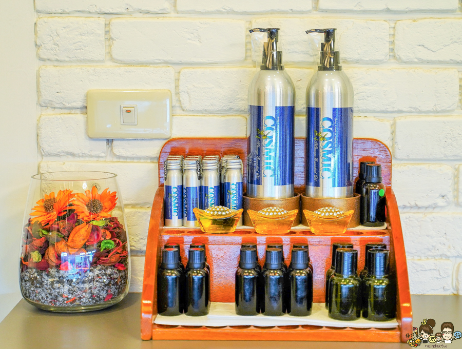 高雄按摩推薦 泡腳 足部按摩 推拿 復健 休閒會館 養生會館