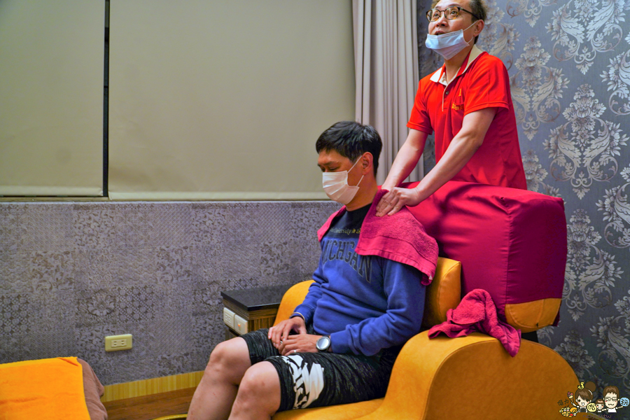 高雄按摩推薦 泡腳 足部按摩 推拿 復健 休閒會館 養生會館