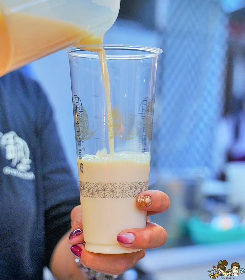 高雄好喝 瑞豐夜市必喝 必吃 排隊 超人氣 古早味 飲料 奶茶 鮮奶茶 必喝 古玥茶棧 