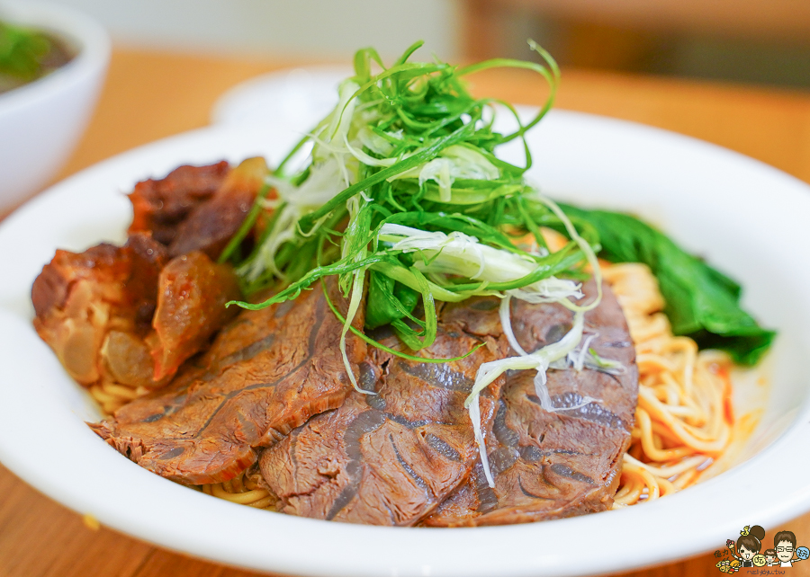 老媽拌麵 拌麵 好吃 麻辣 麻醬 獨門 麵館 東區美食 台北必吃 巷弄美食