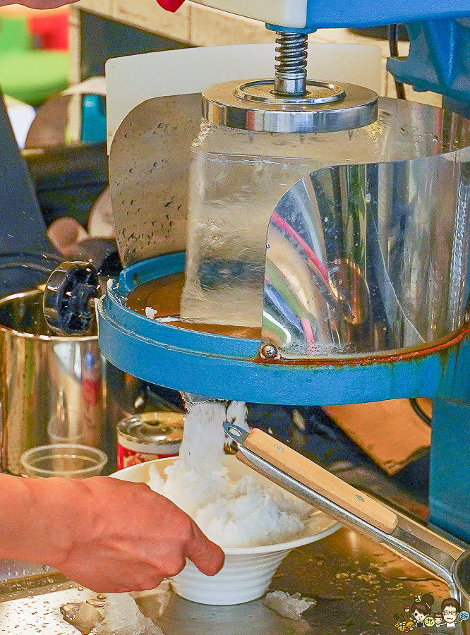 Q陳古早味黑砂糖剉冰 建工 三民 高雄美食 冰 必吃 黑糖 芋頭 仙草 湯圓