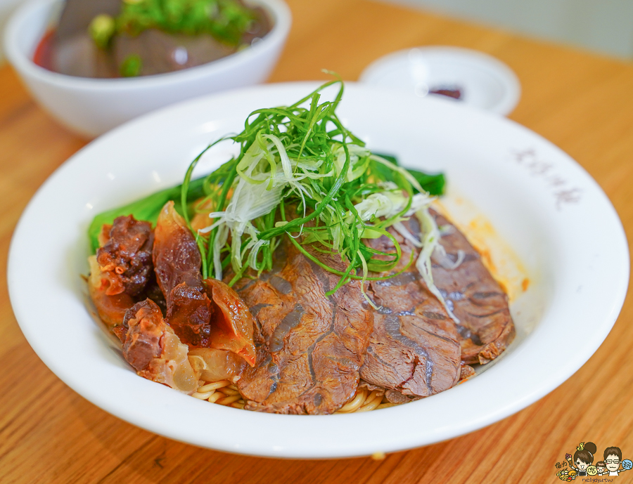 老媽拌麵 拌麵 好吃 麻辣 麻醬 獨門 麵館 東區美食 台北必吃 巷弄美食