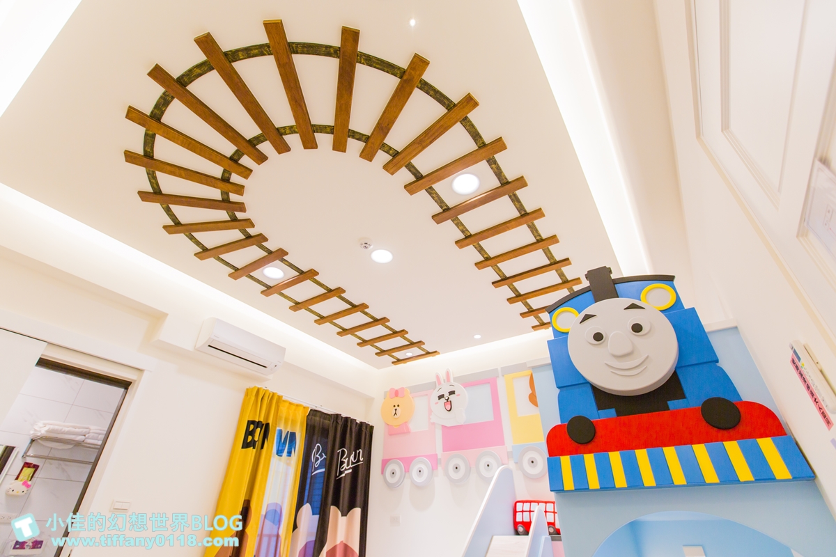 [宜蘭民宿]童樂天親子童玩民宿/米奇元素遊樂園大廳+馬可龍繽紛色系的主題滑梯房/宜蘭童玩節民宿推薦