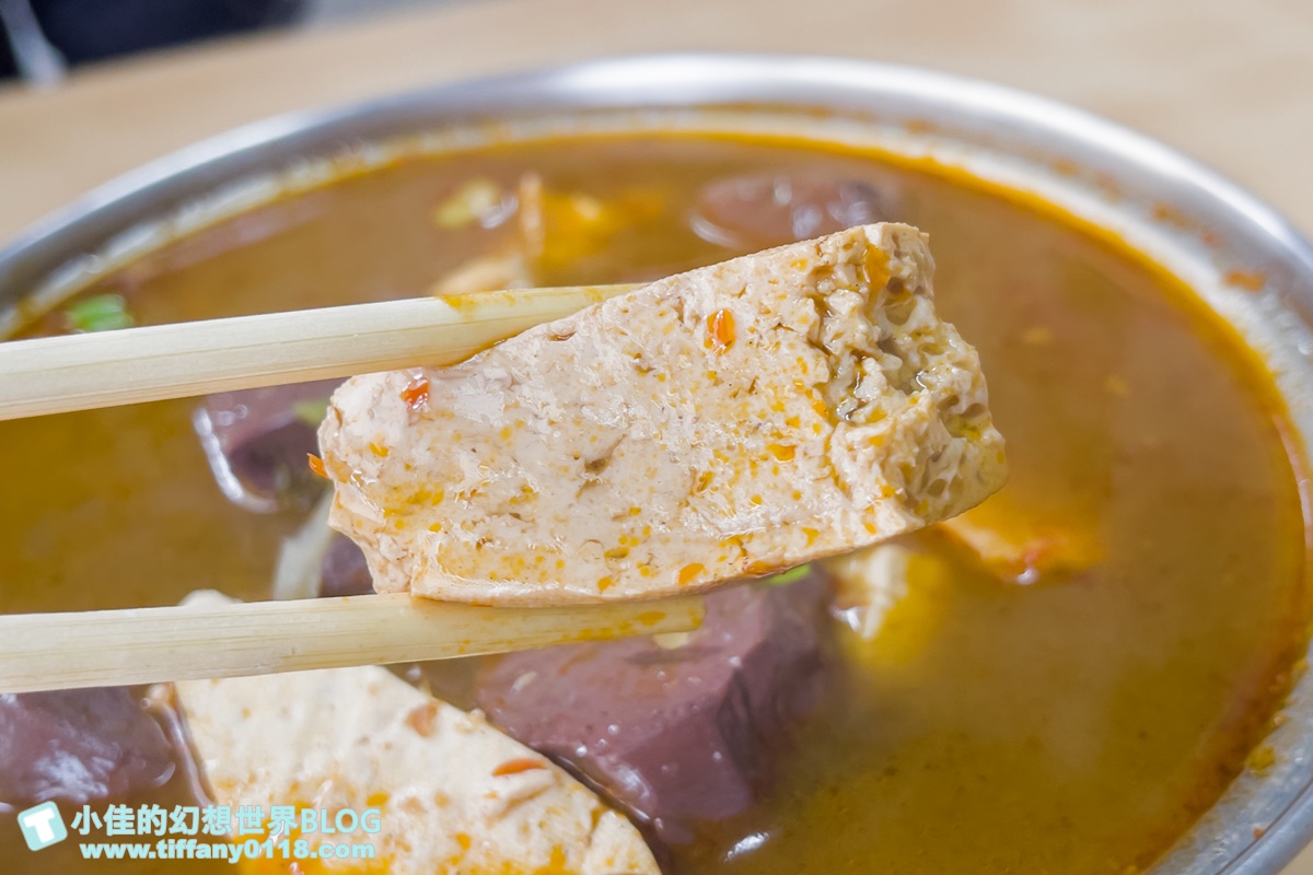 [宜蘭美食]財記臭豆腐/每日限量起司堡臭豆腐必吃/五種口味臭豆腐任妳選/羅東夜市美食推薦