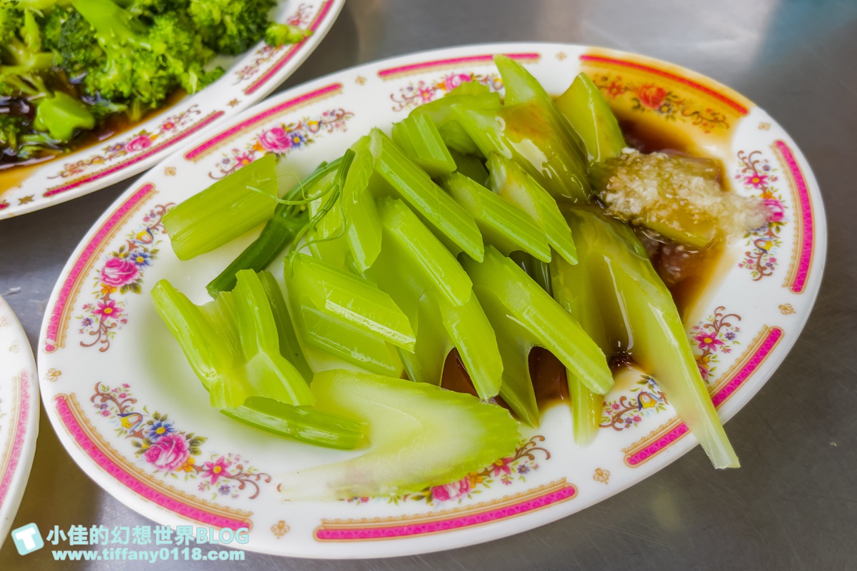 [嘉義美食]北門沙鍋魚頭(附菜單)/在地人都推這家/加湯免費/跟林聰明沙鍋魚頭各有支持者