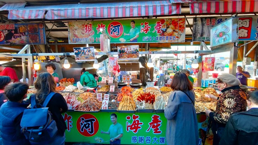 興達港觀光漁市