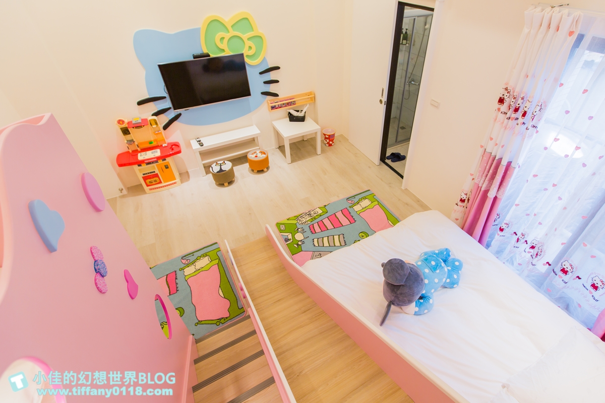 [宜蘭民宿]童樂天親子童玩民宿/米奇元素遊樂園大廳+馬可龍繽紛色系的主題滑梯房/宜蘭童玩節民宿推薦