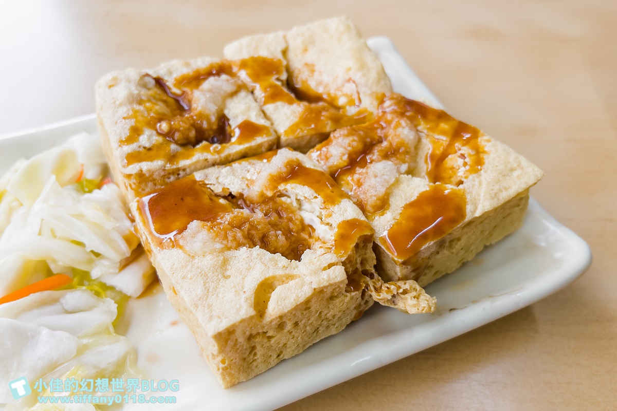 [宜蘭美食]財記臭豆腐/每日限量起司堡臭豆腐必吃/五種口味臭豆腐任妳選/羅東夜市美食推薦