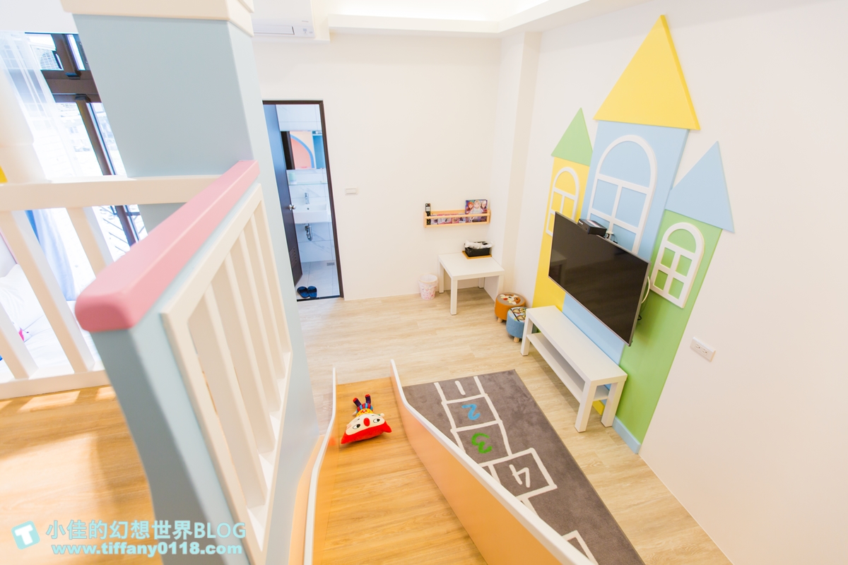 [宜蘭民宿]童樂天親子童玩民宿/米奇元素遊樂園大廳+馬可龍繽紛色系的主題滑梯房/宜蘭童玩節民宿推薦