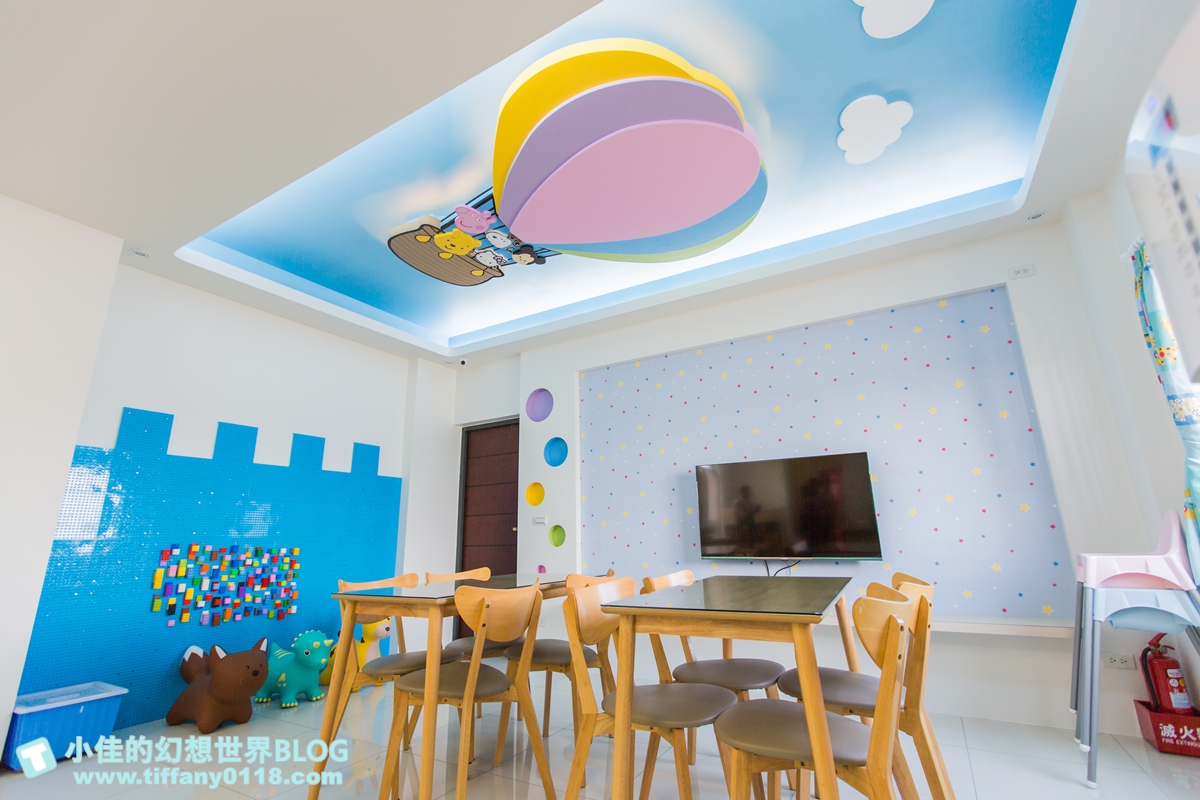 [宜蘭民宿]童萌國溜滑梯親子民宿/迎賓氣球+自製餅乾超貼心/主題造型溜滑梯房有球池和攀岩