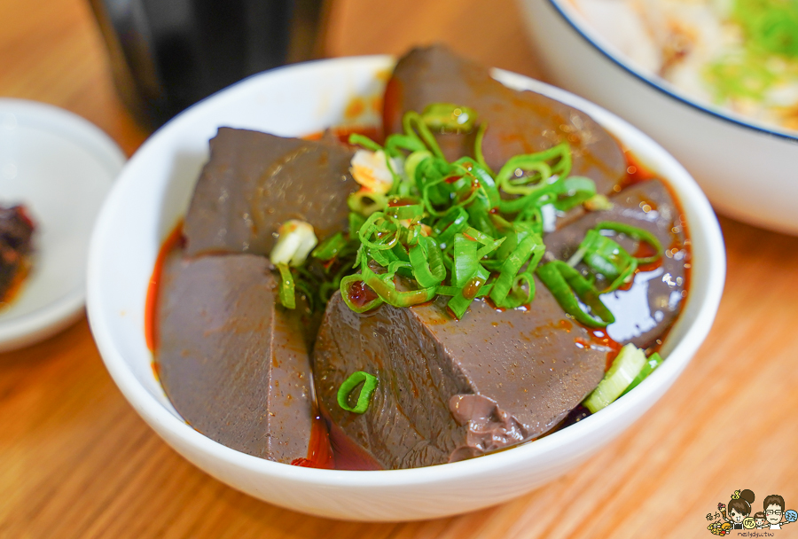 老媽拌麵 拌麵 好吃 麻辣 麻醬 獨門 麵館 東區美食 台北必吃 巷弄美食