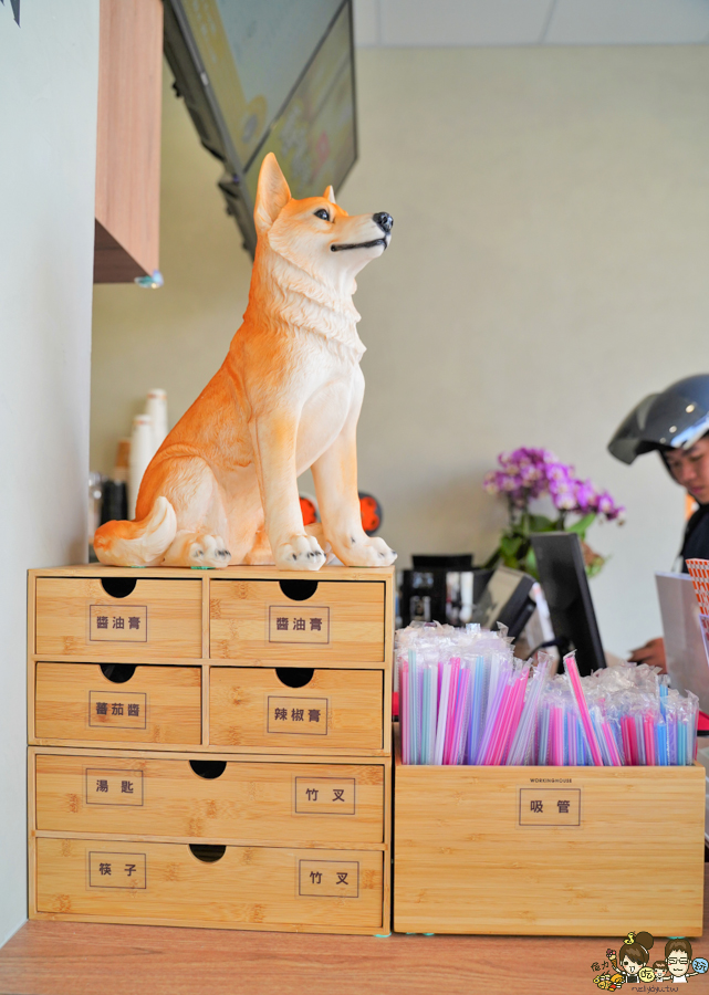 高雄早餐 早午餐 喜得 吐司 概念館 新潮 日系 時尚 網美 炭火 三明治 炭烤