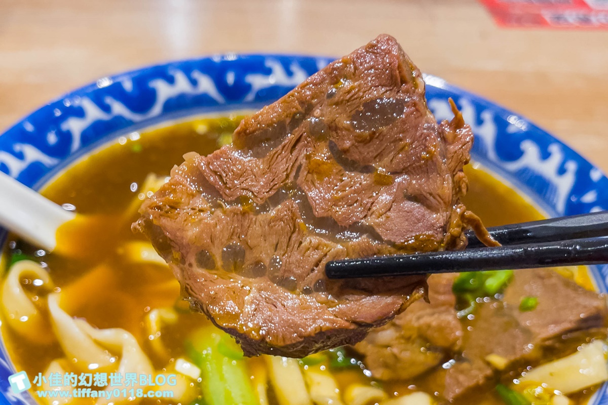 [信義區牛肉麵懶人包]台北101附近(有捷運可到)的紅燒牛肉麵推薦/台北牛肉麵推薦