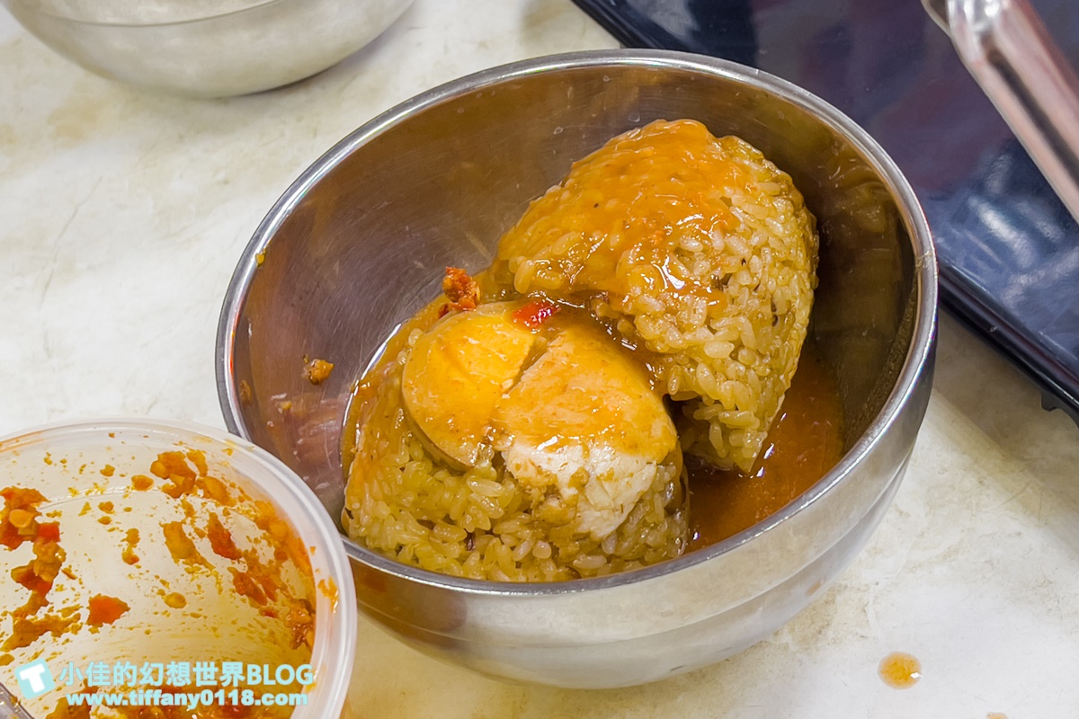 [台北美食]大橋頭老牌筒仔米糕/米其林必比登推薦/在地經營50年老店/延三夜市美食推薦