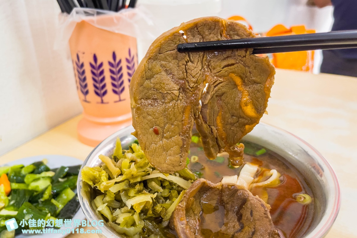 [信義區牛肉麵懶人包]台北101附近(有捷運可到)的紅燒牛肉麵推薦/台北牛肉麵推薦