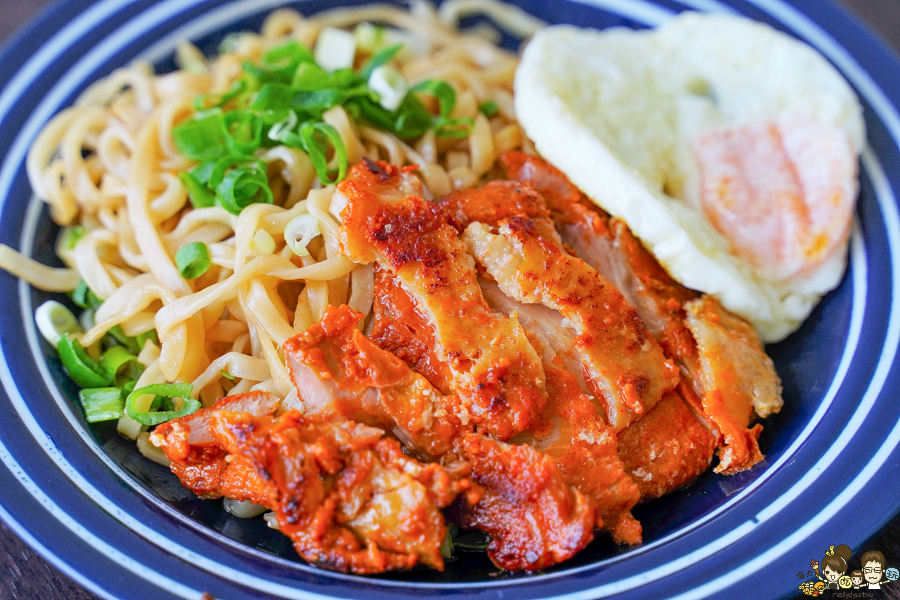 高雄早餐 早午餐 喜得 吐司 概念館 新潮 日系 時尚 網美 炭火 三明治 炭烤