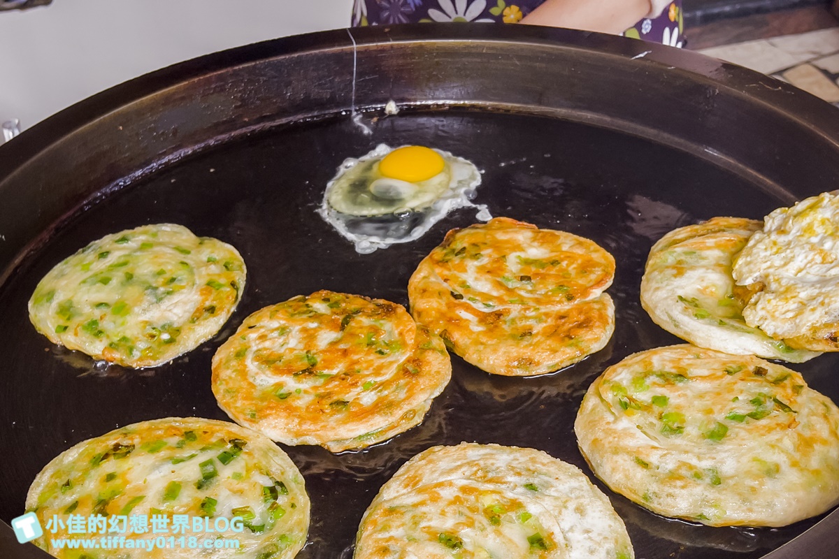[宜蘭美食]義豐蔥油派/蔥多皮酥脆讓你吃到滿滿三星蔥/在地超過30年的宜蘭銅板美食推薦
