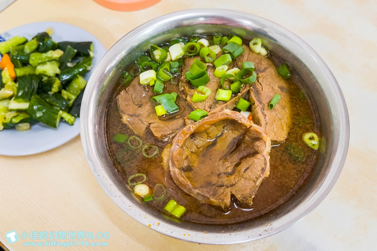 [信義區牛肉麵懶人包]台北101附近(有捷運可到)的紅燒牛肉麵推薦/台北牛肉麵推薦