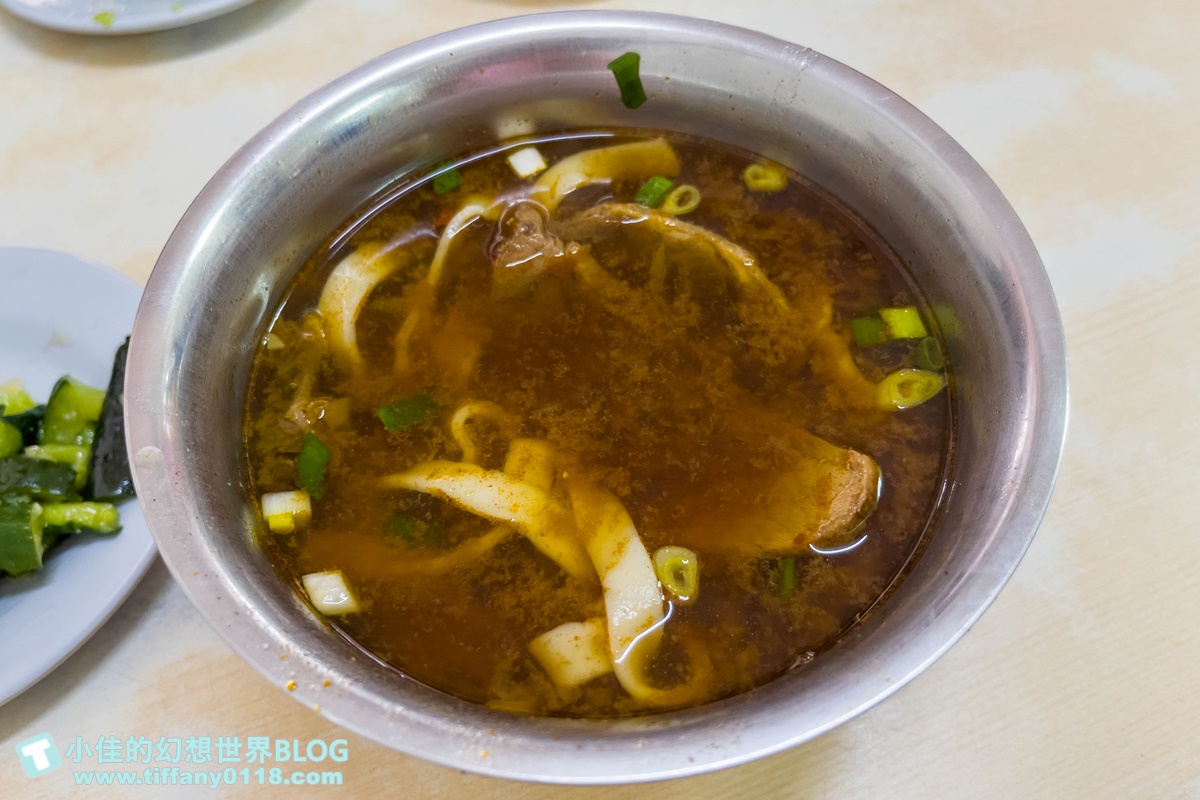 [信義區牛肉麵懶人包]台北101附近(有捷運可到)的紅燒牛肉麵推薦/台北牛肉麵推薦