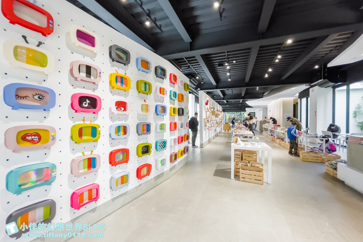 [台中景點]紙博館(免門票)/全台首座紙的空間/各式紙類手作好拍又好逛/台中免門票景點推薦