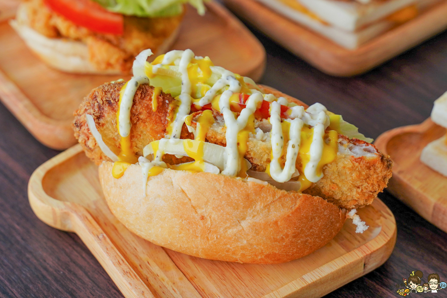 高雄早餐 早午餐 喜得 吐司 概念館 新潮 日系 時尚 網美 炭火 三明治 炭烤